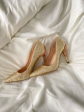 Vero Cuoio Gold Glitter Pointed-Toe Stiletto Pumps